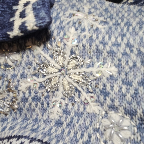 Snowflake Embellished Sequins Sweater Zip Cardigan Blue White Fairisle Winter - Picture 5 of 13